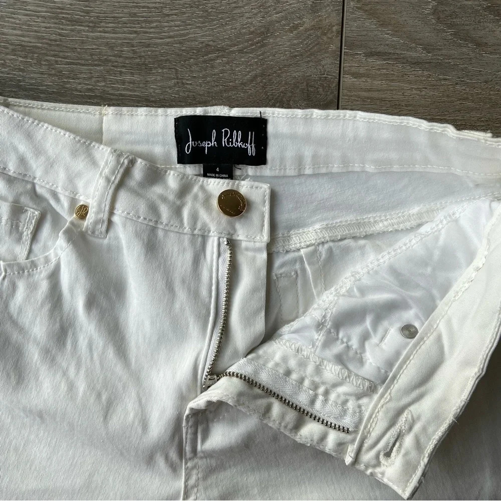 Joseph Ribkoff Embroidered Leg Jean - Picture 10 of 15